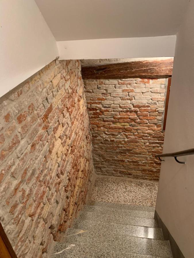 Luna Di Miele Apartment Venesia Bagian luar foto